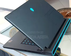 New Laptop Alienware M17x R2 16GB AMD Ryzen 9 SSD 512GB