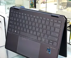 Photo - New Laptop HP Spectre 16GB Intel Core I7 SSD 1T