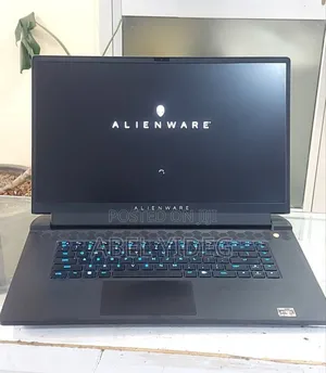 New Laptop Alienware M17x R2 16GB AMD Ryzen 9 SSD 512GB