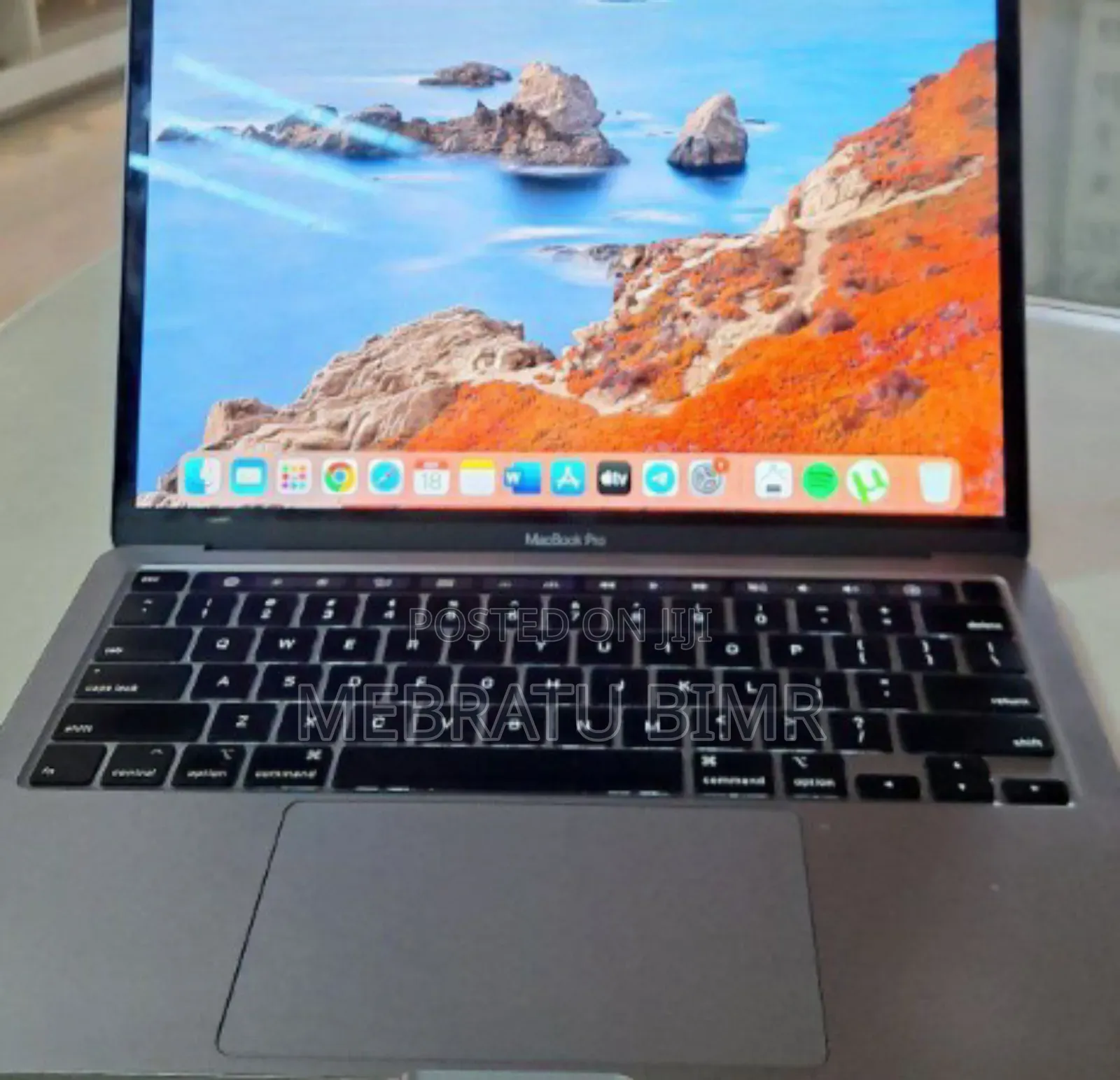 New Laptop Apple MacBook Pro 2020 16GB Intel Core I5 SSD 512GB