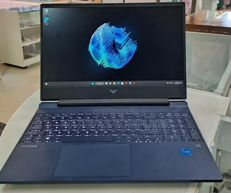 New Laptop HP Victus 15 8GB Intel Core I5 SSD 512GB