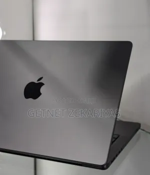 New Apple MacBook Pro 2024 M4 Pro 16-Inch 18GB Apple M3 SSD 512GB