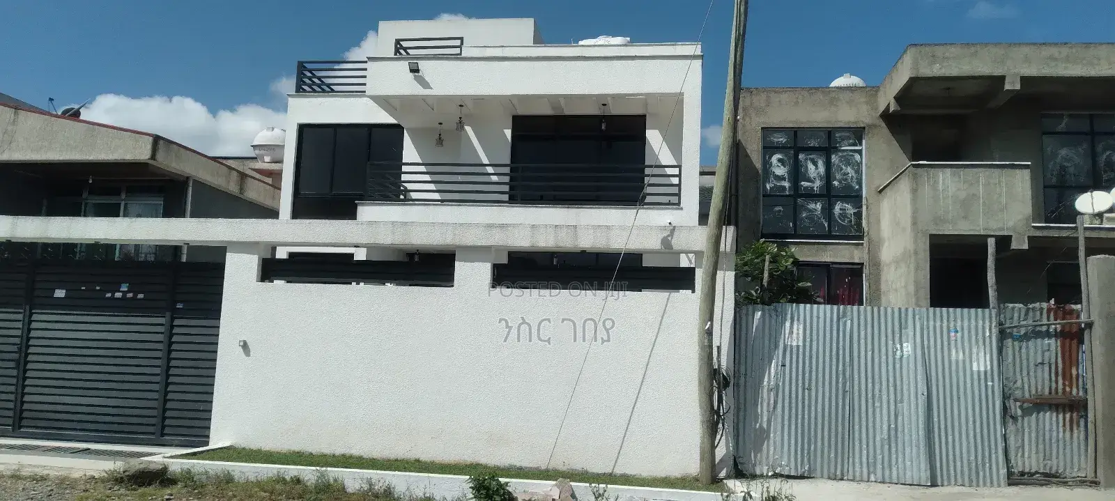 Furnished 3bdrm House in Lomiyad Super-Market, Yeka for sale