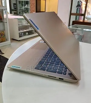 New Laptop Lenovo Ideapad 3 8GB Intel Core I3 SSD 256GB