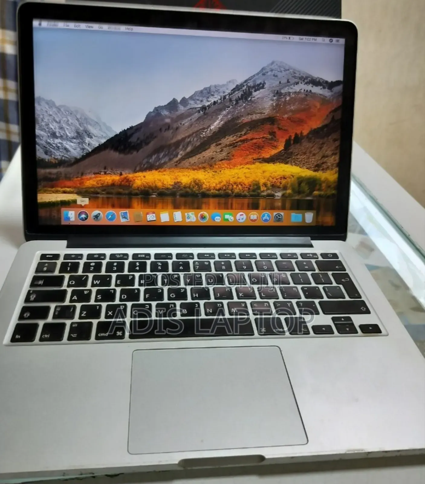 New Laptop Apple MacBook Pro 2015 8GB Intel Core I5 SSD 256GB