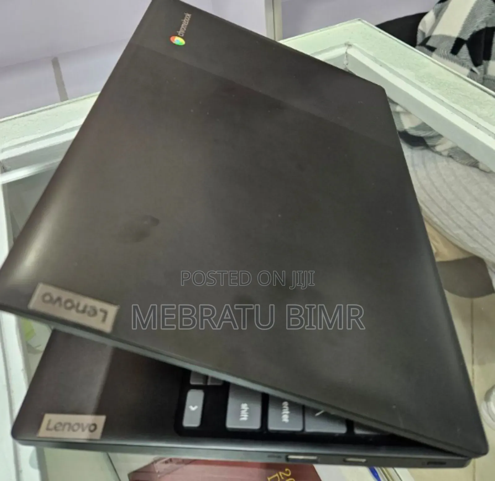 New Laptop Lenovo Chromebook C330 4GB AMD A6 SSD 32GB