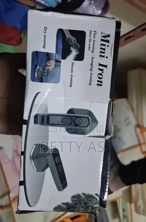 Photo - Mini Iron(የልብስ መተኮሻ ካውያ)