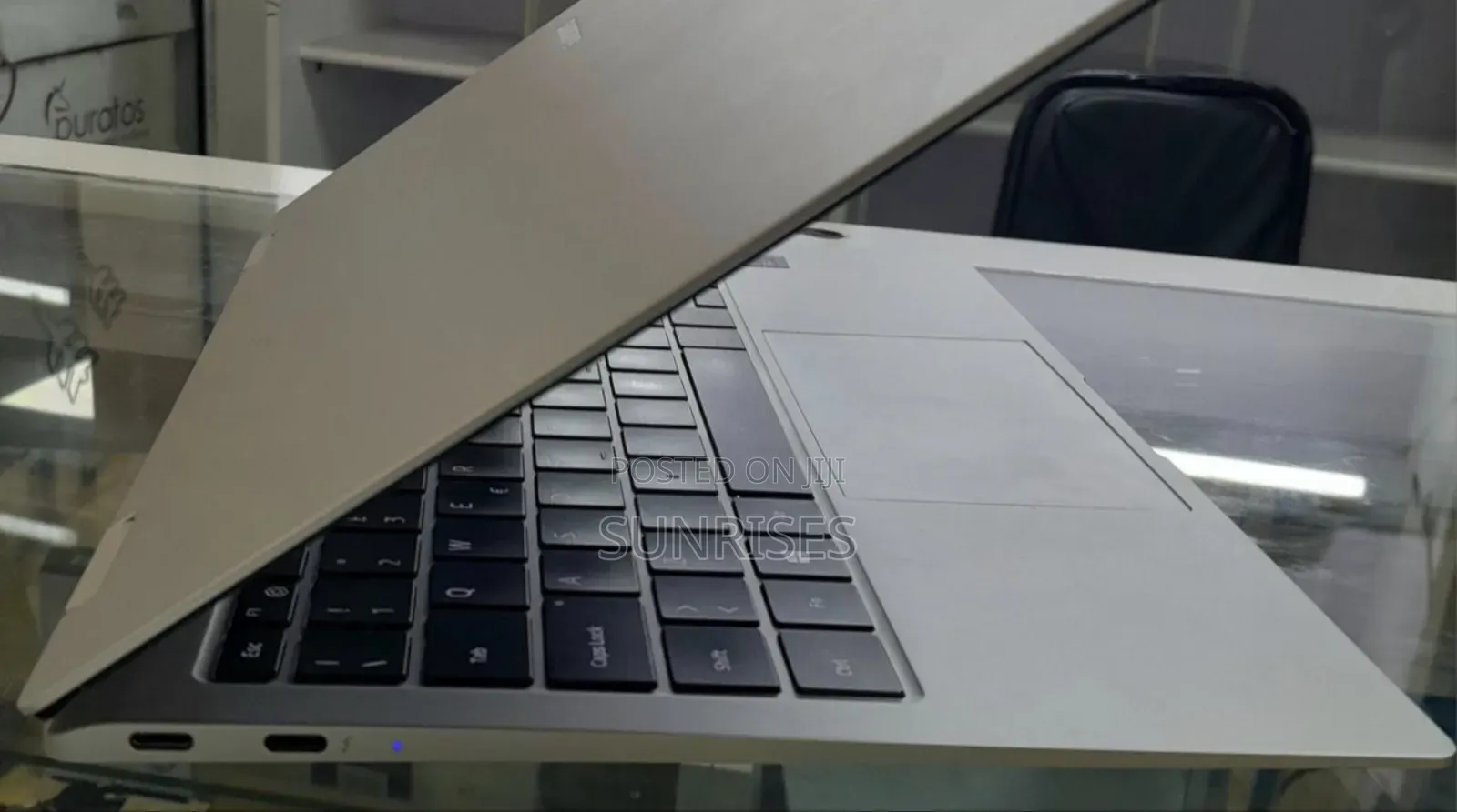 New Laptop Samsung NP-X360 8GB Intel Core I5 SSD 512GB