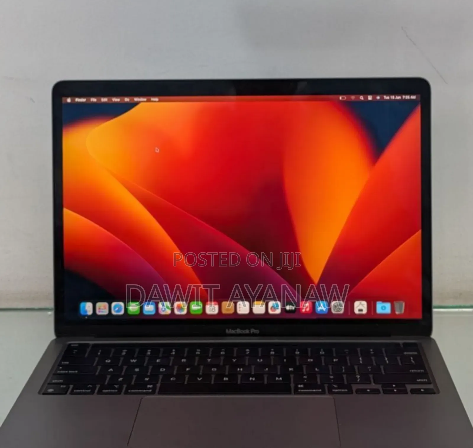 New Laptop Apple MacBook Pro 2020 16GB Apple M1 SSD 512GB