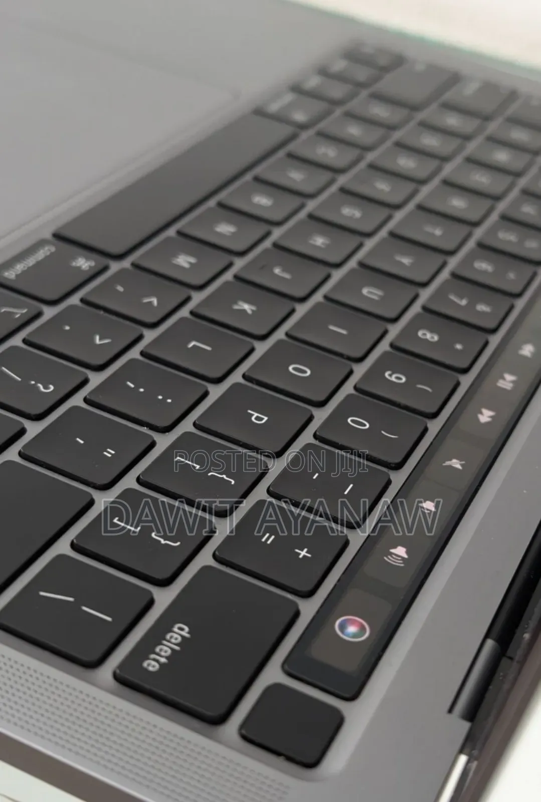 New Laptop Apple MacBook Pro 2020 16GB Apple M1 SSD 512GB