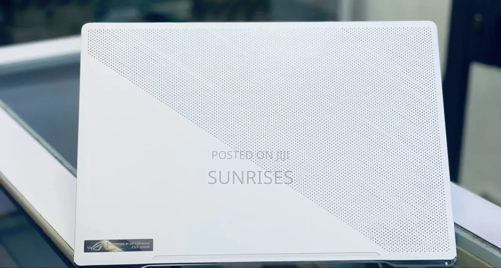 New Laptop Asus ROG Zephyrus G15 16GB AMD Ryzen 9 SSD 1T