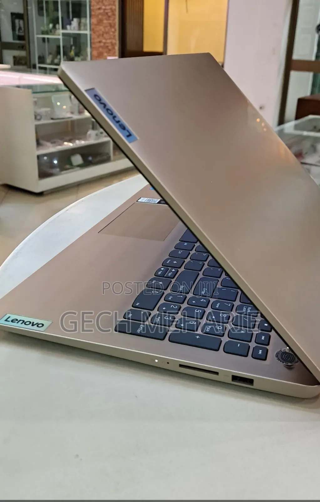 New Laptop Lenovo Ideapad 3 8GB Intel Core I3 SSD 256GB