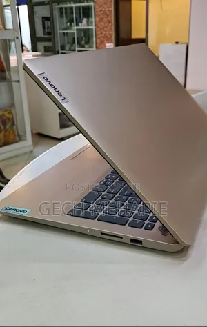 New Laptop Lenovo Ideapad 3 8GB Intel Core I3 SSD 256GB