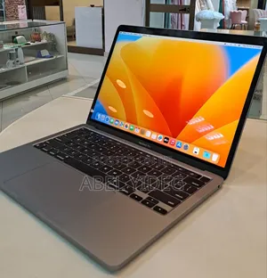 New Laptop Apple MacBook Pro M1 8GB Apple M1 SSD 256GB
