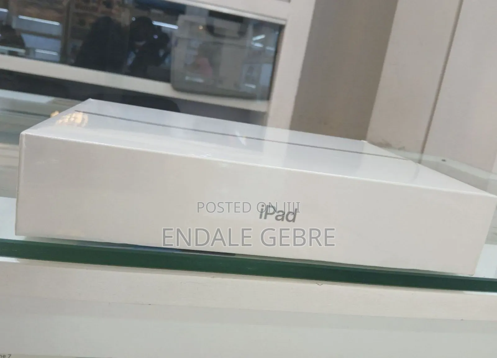 New Apple iPad (2022) 256 GB Gray