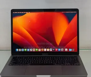 New Laptop Apple MacBook Pro 2020 M1 8GB Apple M1 SSD 512GB