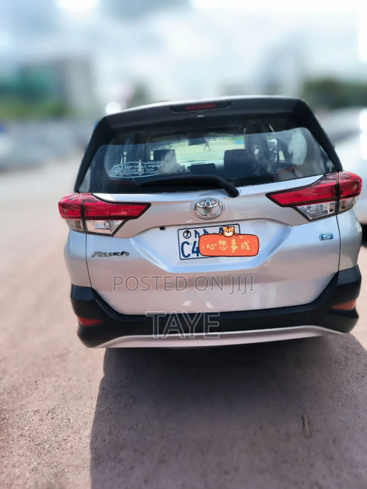 Toyota Rush 2022 Silver