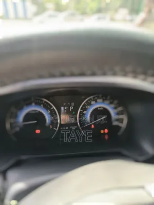 Toyota Rush 2022 Silver