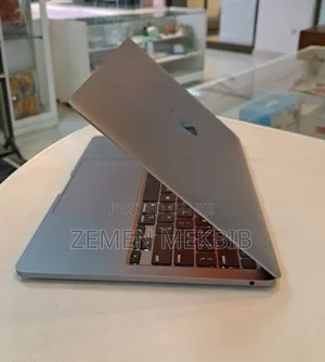 New Laptop Apple MacBook Air 2020 M1 8GB SSD 256GB