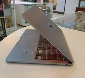 New Laptop Apple MacBook Air 2020 M1 8GB SSD 256GB