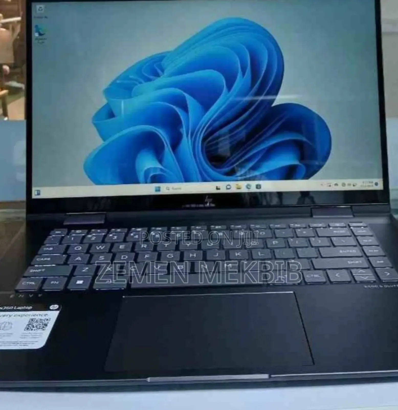 New Laptop HP Envy X360 8GB AMD Ryzen 5 SSD 512GB