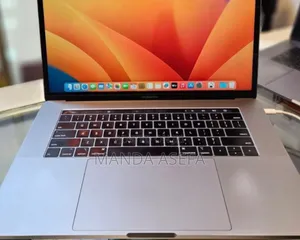 New Laptop Apple MacBook Pro 2018 32GB Intel Core I9 SSD 1T