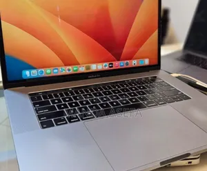 New Laptop Apple MacBook Pro 2018 32GB Intel Core I9 SSD 1T