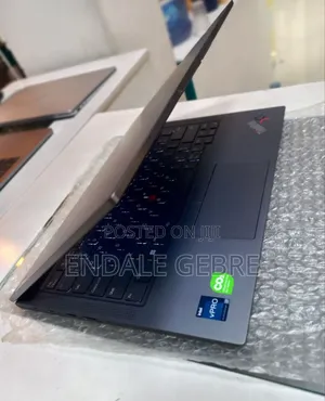 New Laptop Lenovo Thinkpad X1 Yoga 32GB Intel Core I7 SSD 512GB