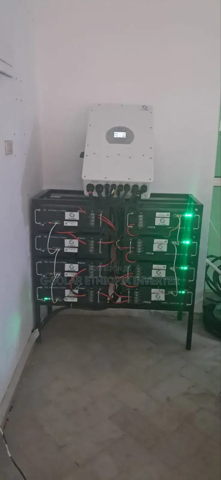 Hybrid Inverter and Lithium Ion Battery and Solar Panel