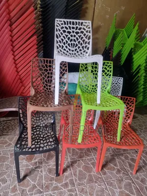 የካፌ ወንበር Cafe Chair