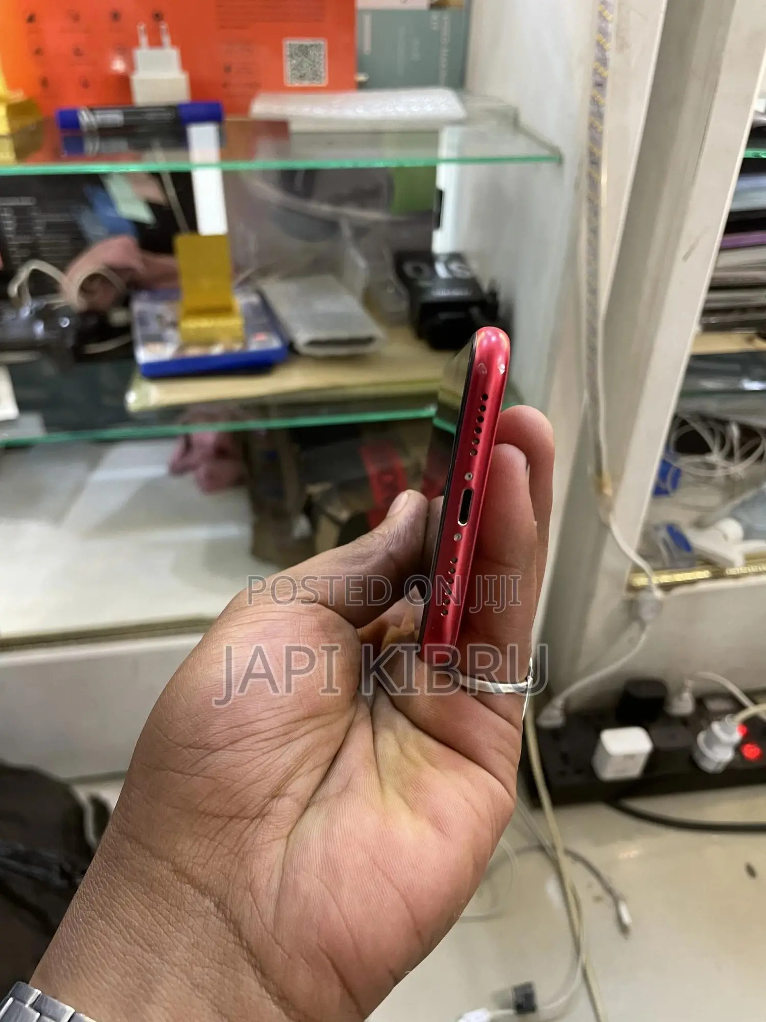 Apple iPhone 11 64 GB Red