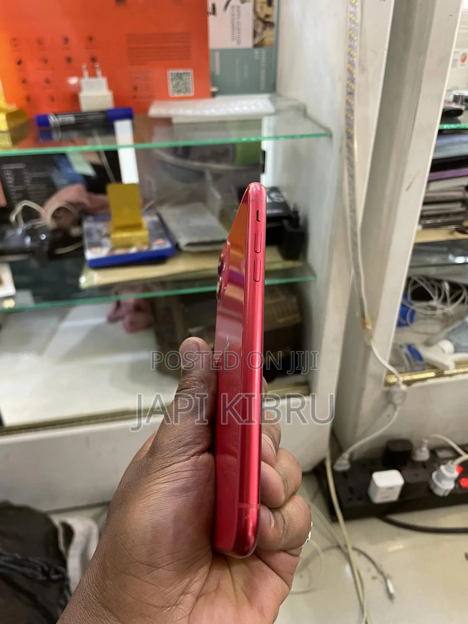 Apple iPhone 11 64 GB Red