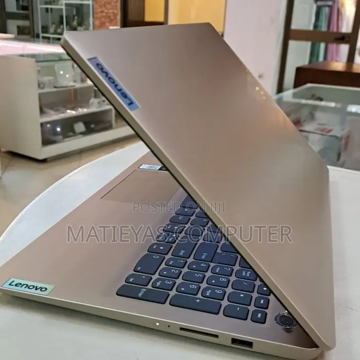 New Laptop Lenovo IdeaPad 1 8GB Intel Core I3 SSD 256GB