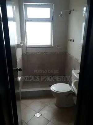 6bdrm House in Nifas Silk-Lafto for rent