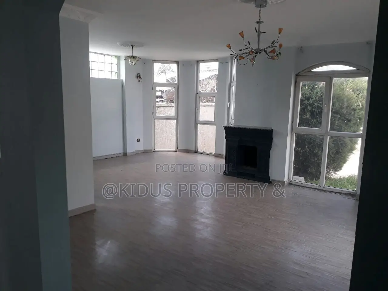 6bdrm House in Nifas Silk-Lafto for rent