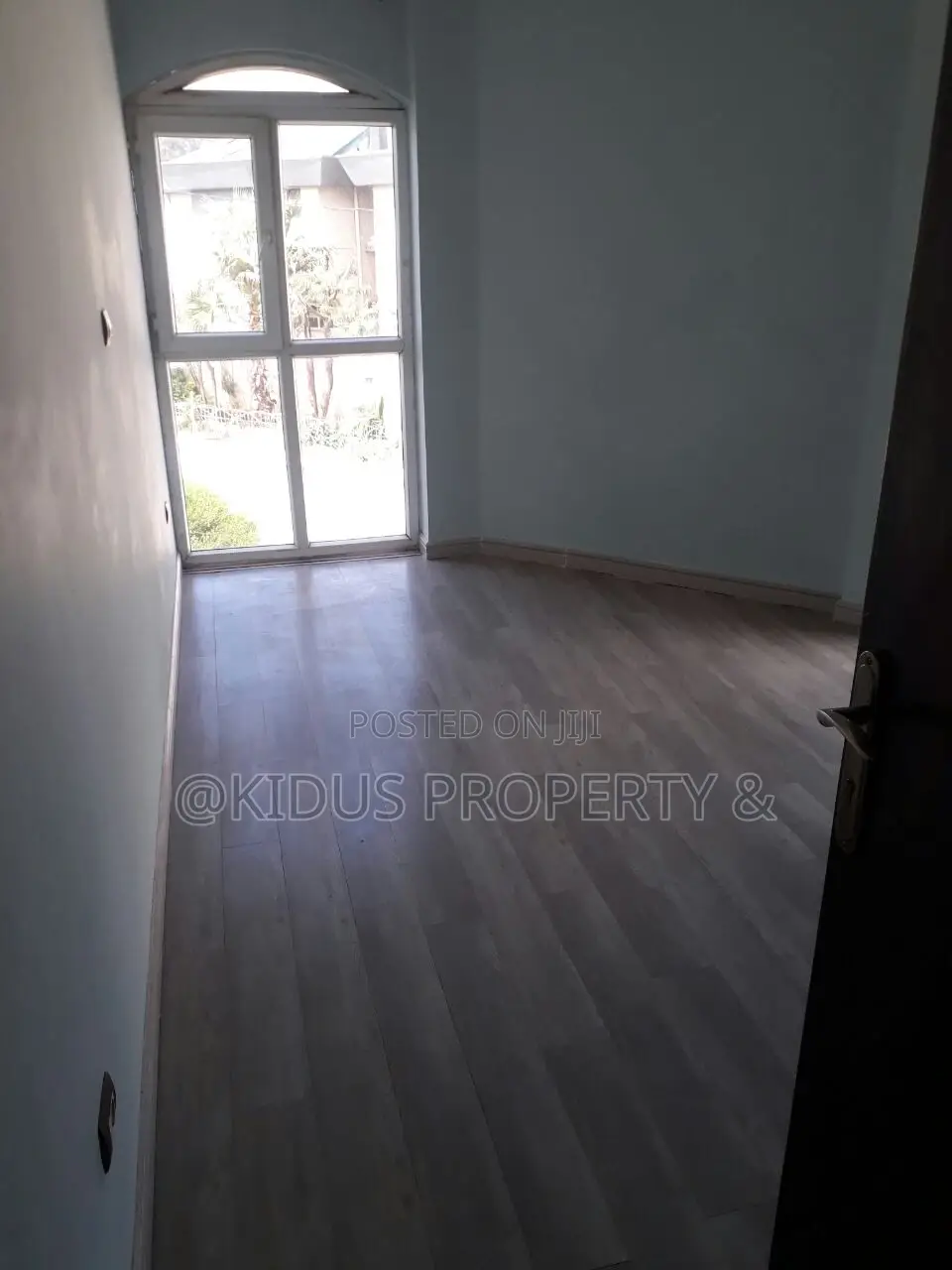 6bdrm House in Nifas Silk-Lafto for rent