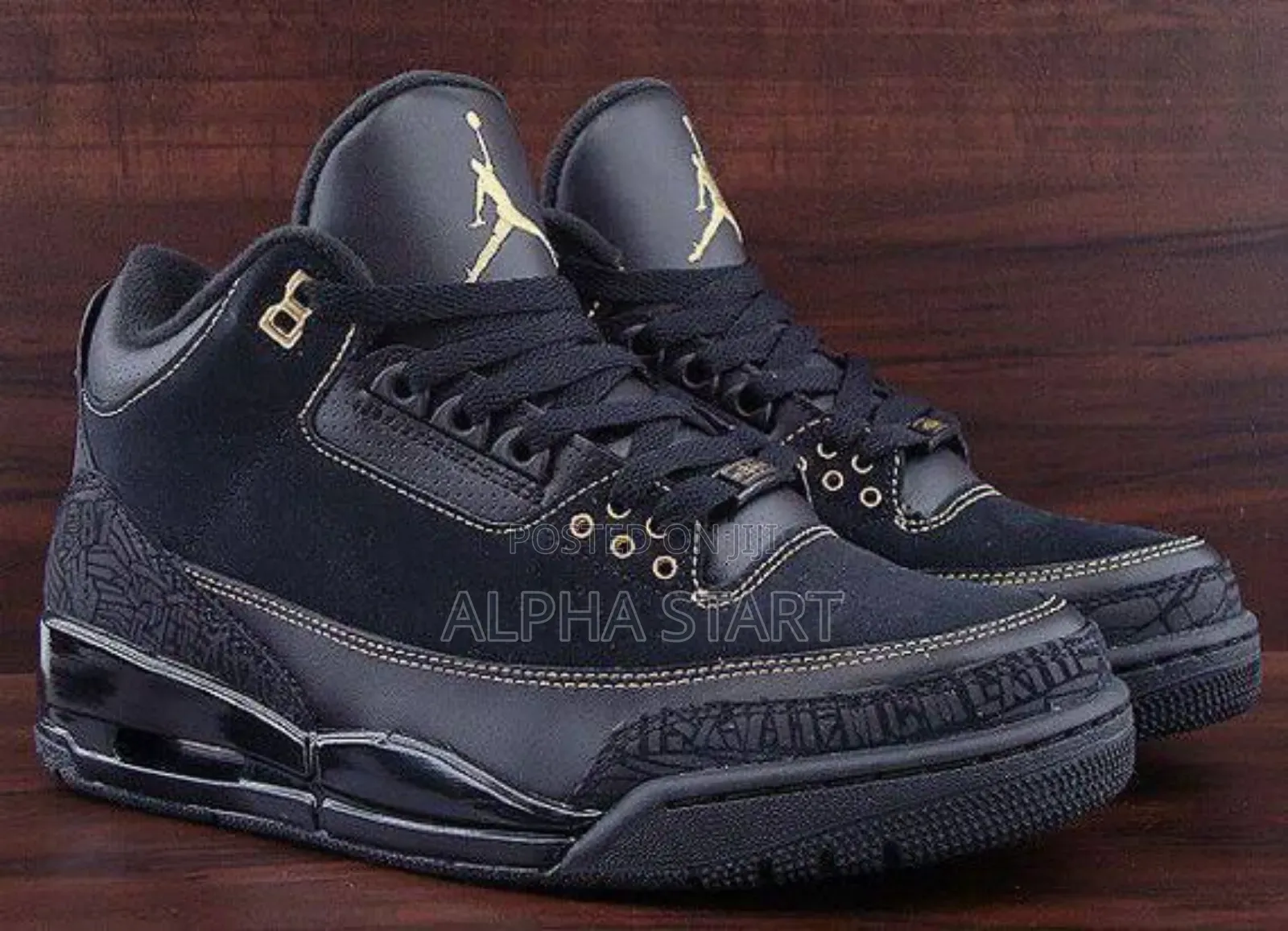 Air Jordan Three Blace Master Quality Made in Vietnam