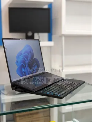 New Laptop Asus ROG Zephyrus M16 GU603HR 32GB AMD Ryzen 9 SSD 1T