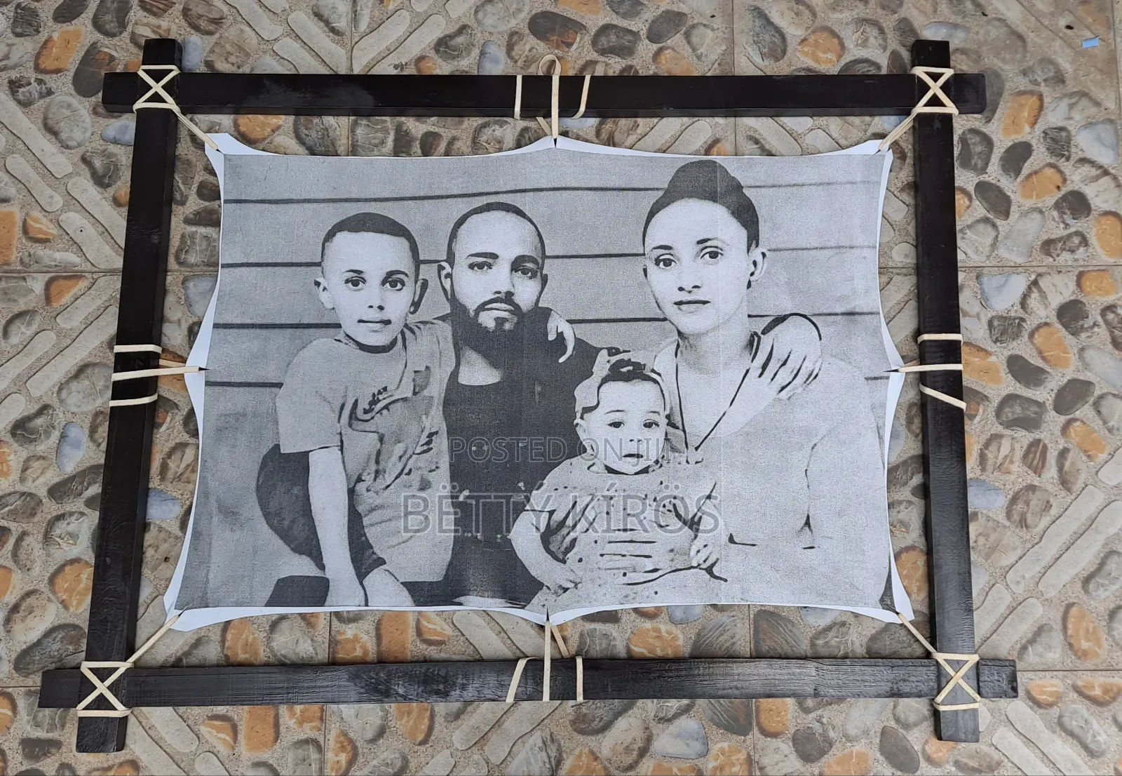 ለስጦታ ማንኛዉንም ፎቶ በተፈጥሮ ቆዳ እና እንጨት ላይ እንሰራሎታለን