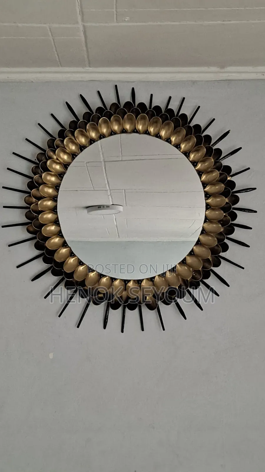 Wall Hanging Mirrors