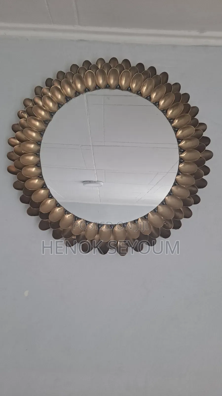 Wall Hanging Mirrors