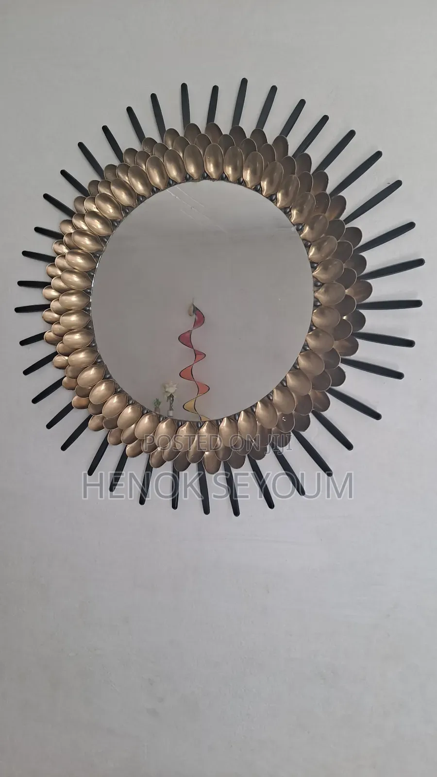 Wall Hanging Mirrors