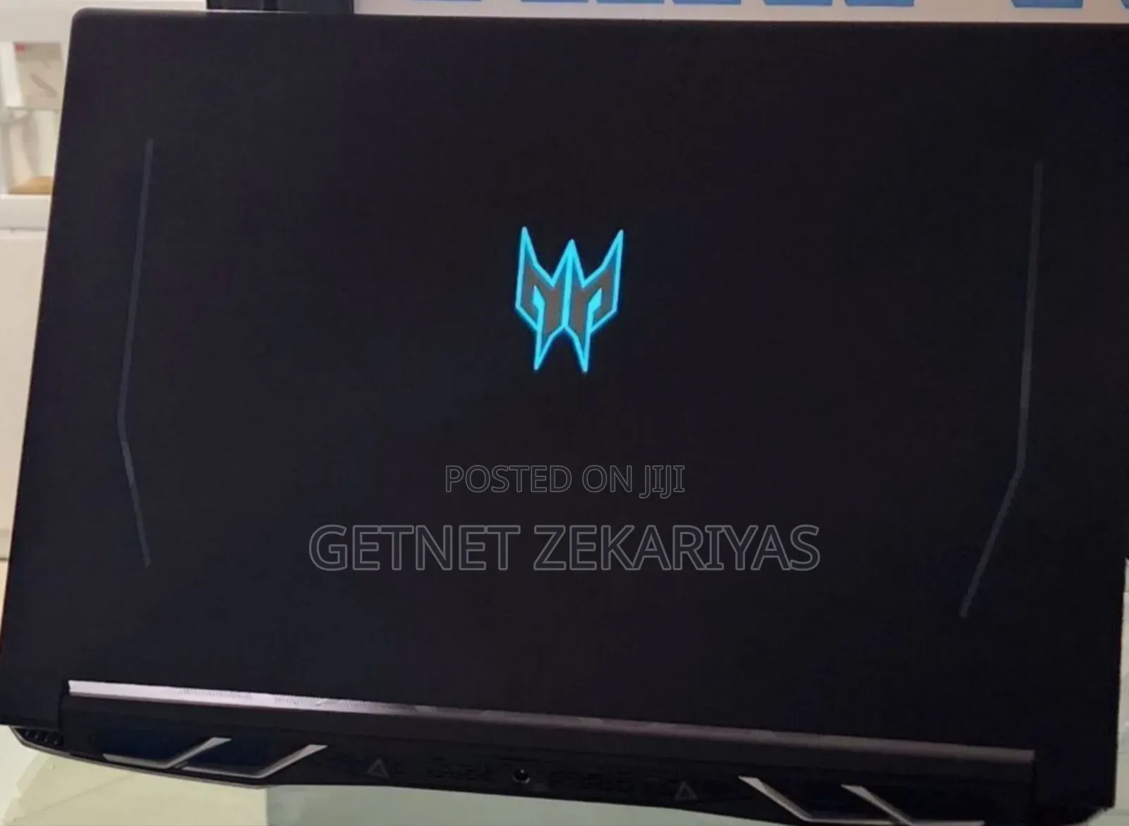 New Laptop Asus ROG Zephyrus G16 32GB AMD Ryzen 9 SSD 1T