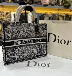 Photo - Christian Dior Bag