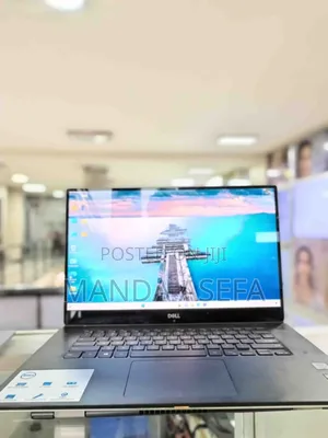 Photo - New Laptop Dell XPS 15 16GB Intel Core I7 SSD 512GB