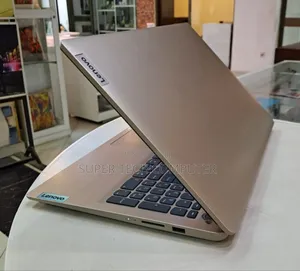 New Laptop Lenovo Ideapad 3 8GB Intel Core I3 SSD 256GB