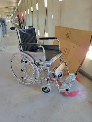 Commode Wheelchair፵00smooth-Wheel:Equipped With High-Quality