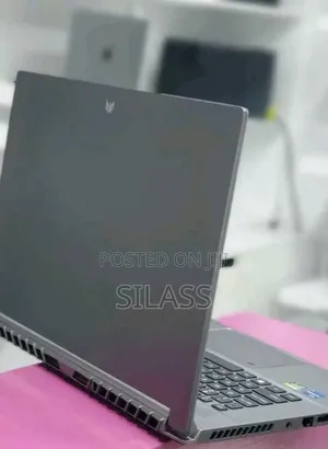 New Laptop Acer Predator Helios 500 16GB Intel Core I7 SSD 2T