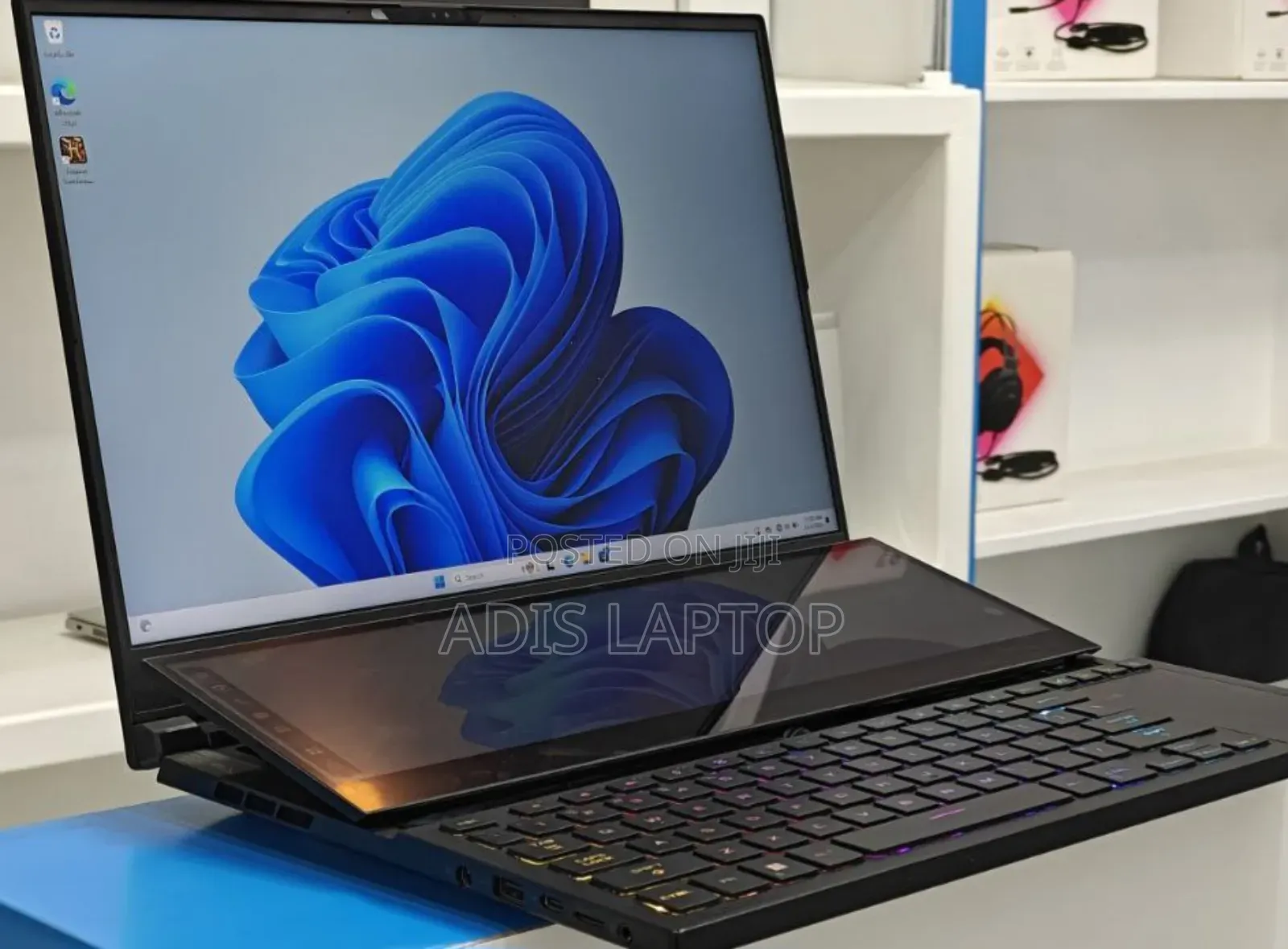 New Laptop Asus ROG Zephyrus G16 32GB AMD Ryzen 9 SSD 1T