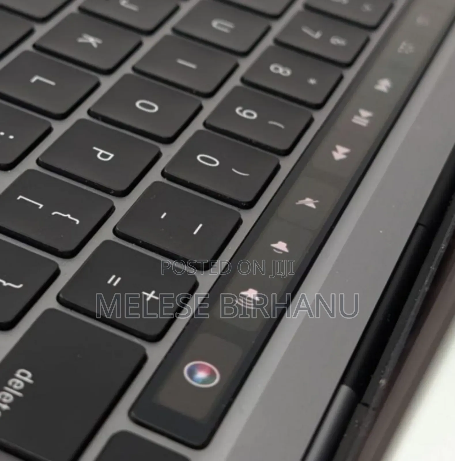 New Laptop Apple MacBook Pro 2020 M1 8GB Apple M1 Pro SSD 512GB